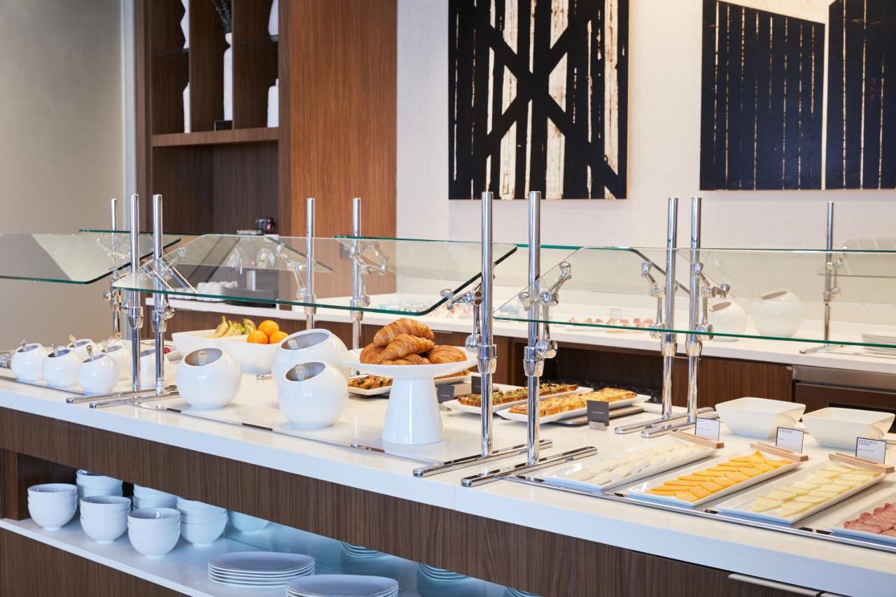 Ac By Marriott Area Hotel 3*