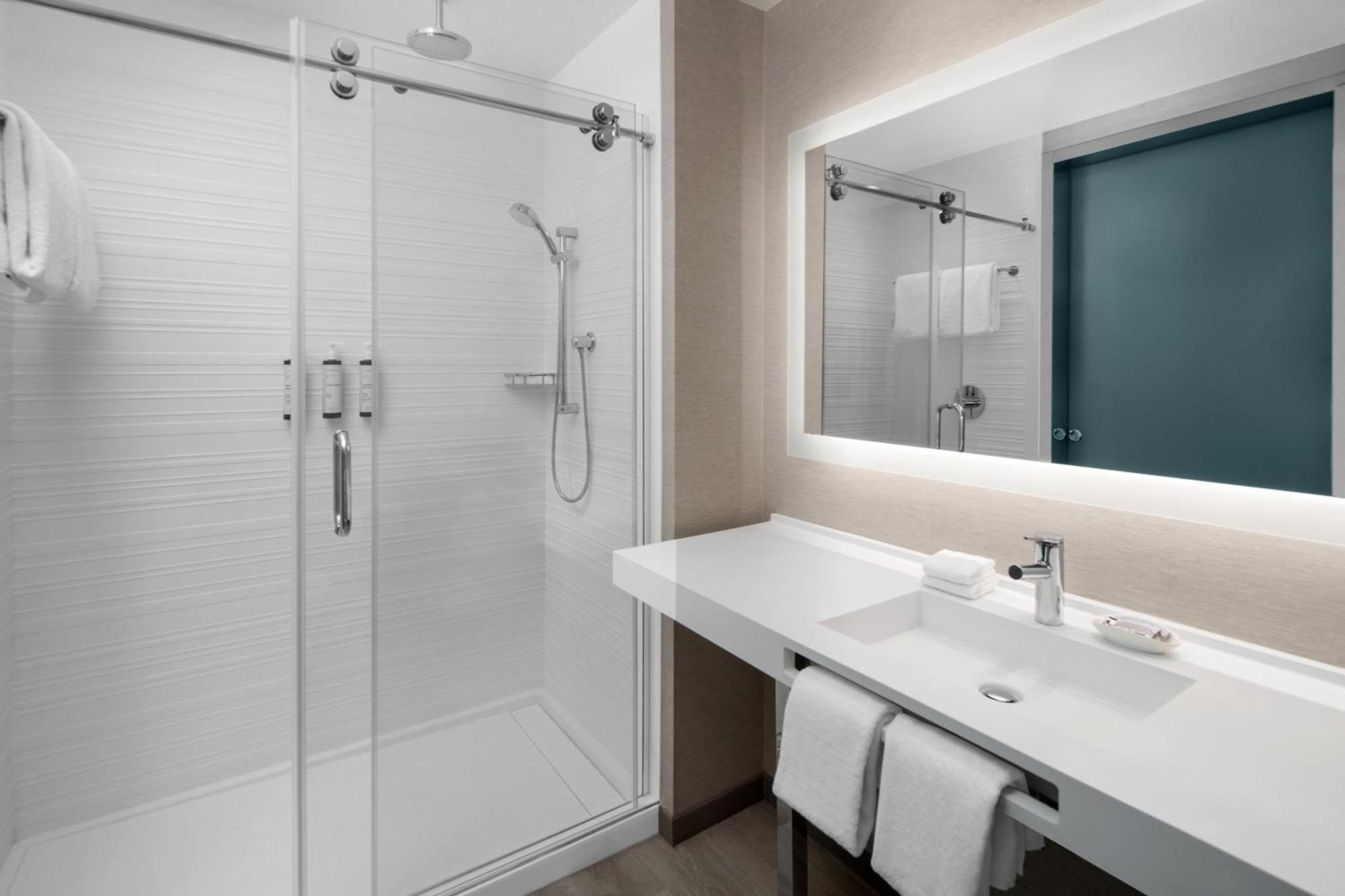 Ac By Marriott Area 3*