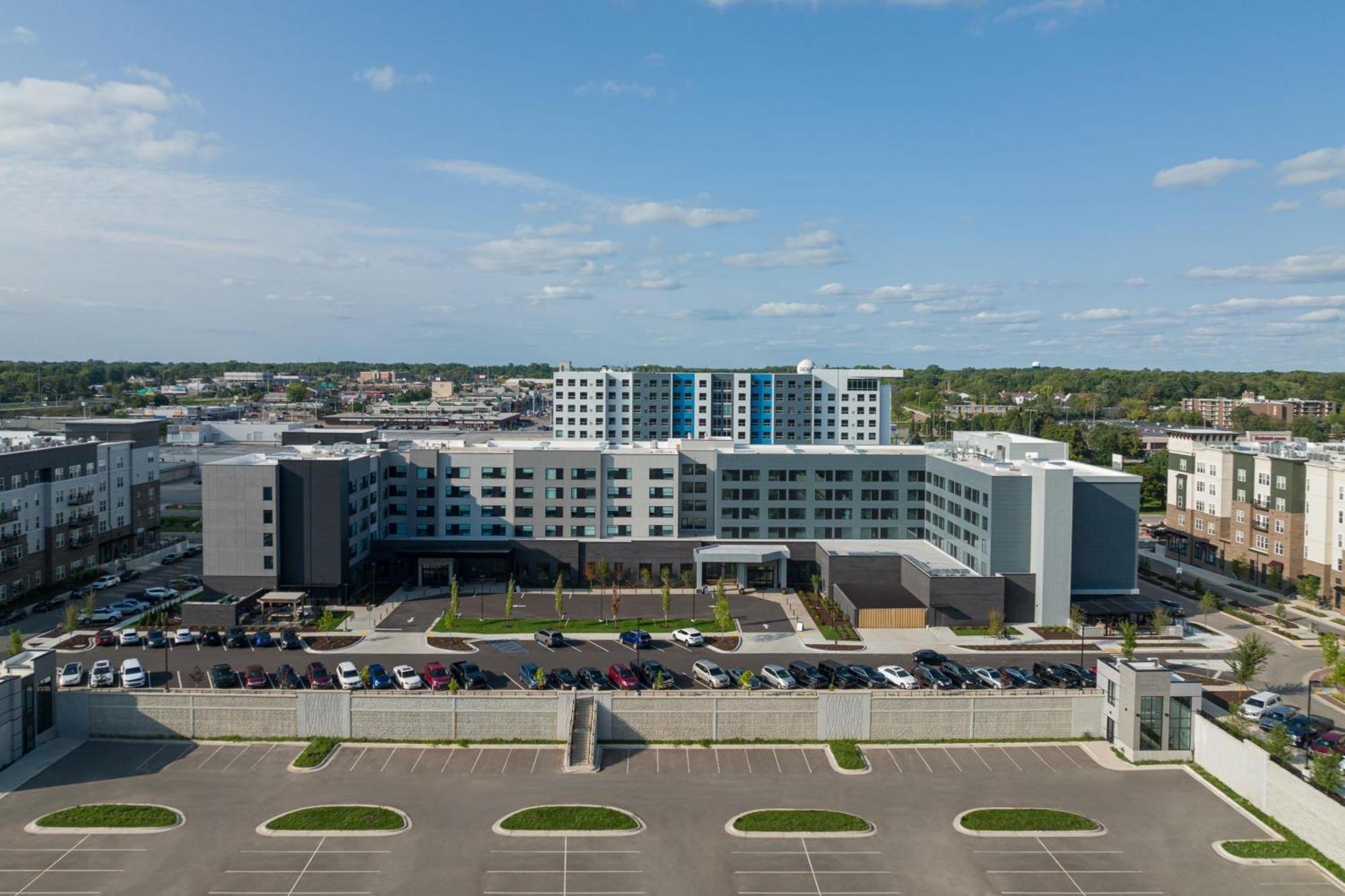 Ac By Marriott Area Hotel Lansing